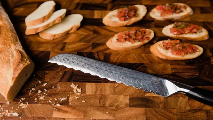 Terrific Technology Approved: Which Type of Knife is used to Slice Bread and Cake?