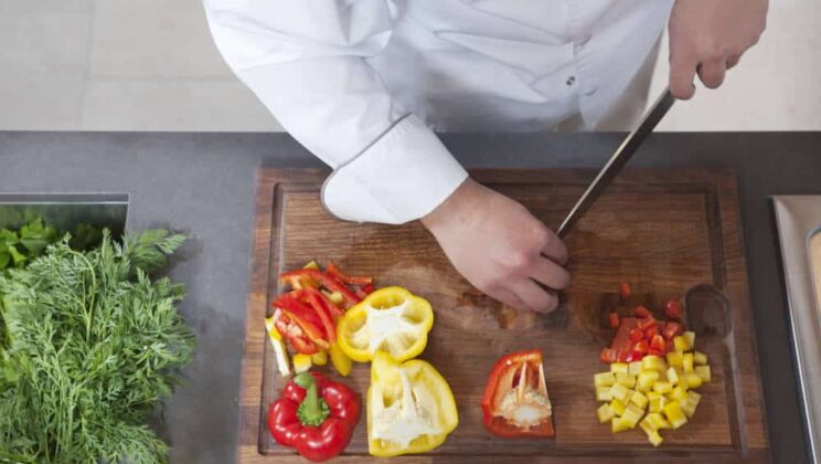 How to Make a Cutting Board from a Log? Proven Techniques Approved!