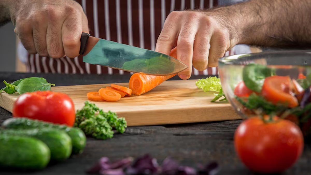 how to properly cut with a knife and fork