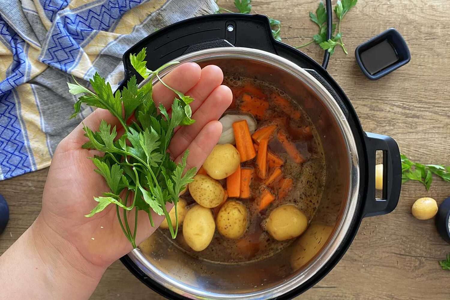 how to cook chicken wings in a pressure cooker