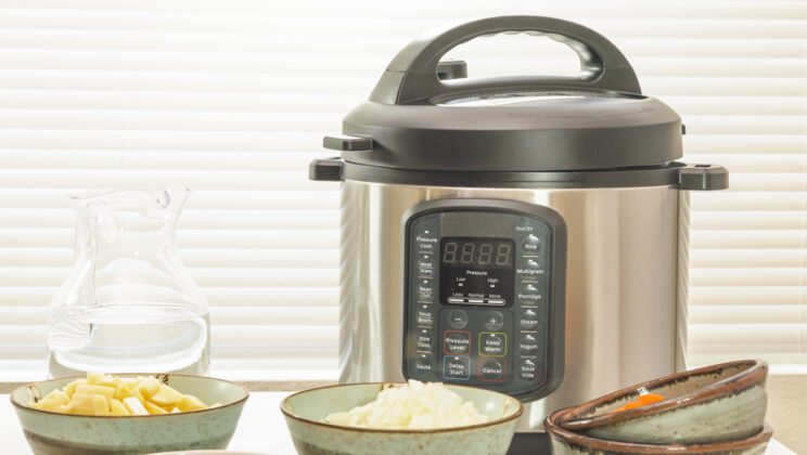 how to cook beef neck bones in pressure cooker