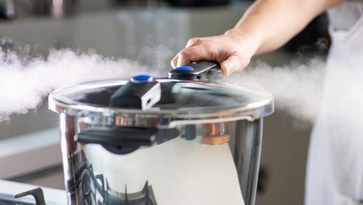 how to cook stew meat in pressure cooker
