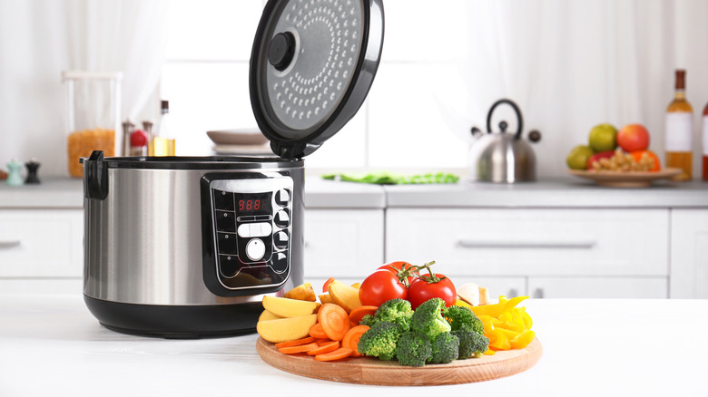 how to cook turkey necks in a pressure cooker