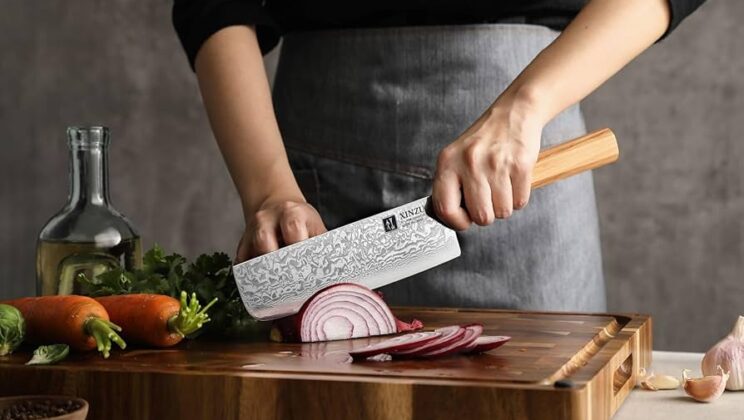 Damascus Steel Knife Set: Quality and Craftsmanship Defined
