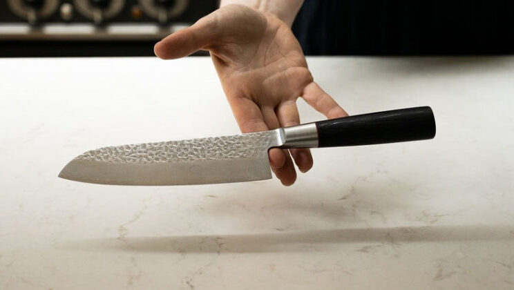 Damascus Knives for Culinary Students: A Chef’s Essential Tool