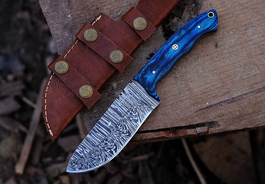Fixed blade knife for self-defense
