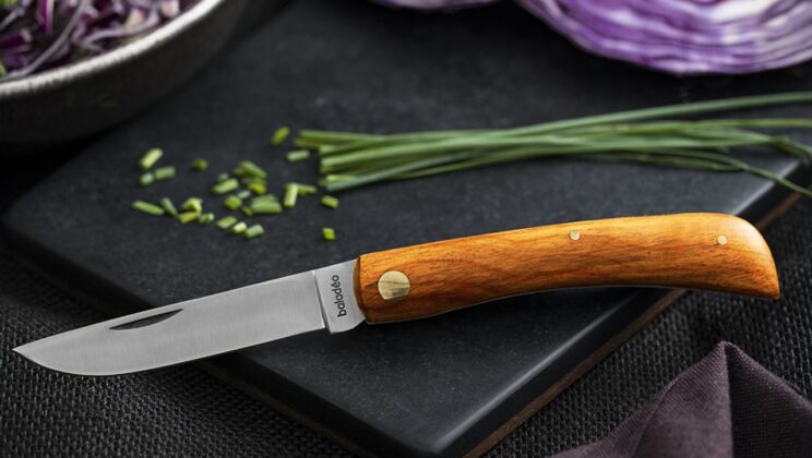 Pocket Clip Positioning: Essential Guide for Kitchen Professionals