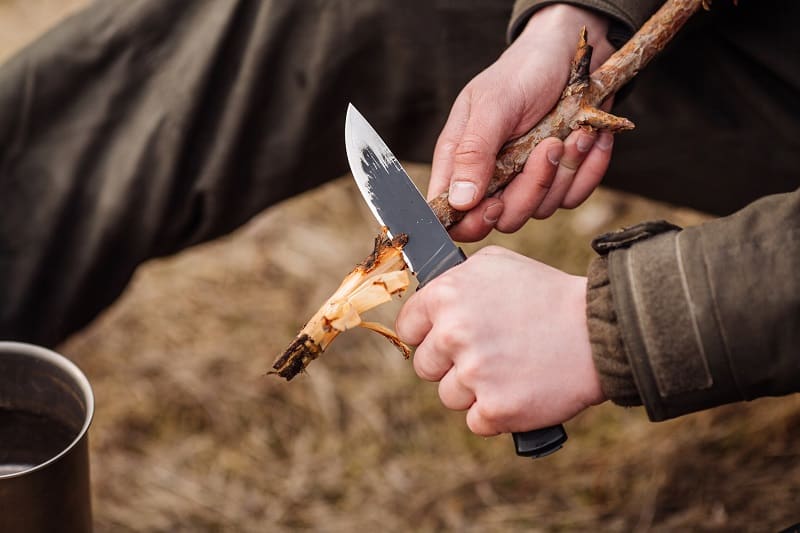 how to open a folding knife safely