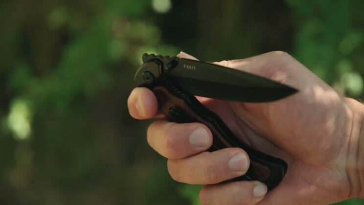Folding Knife Pivot Systems: Understanding Key Components