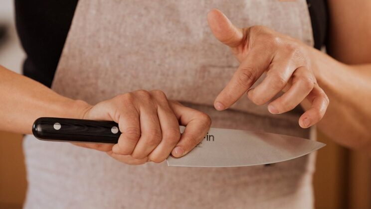 German Knives for Left-Handed Users: A Guide to Choosing and Using