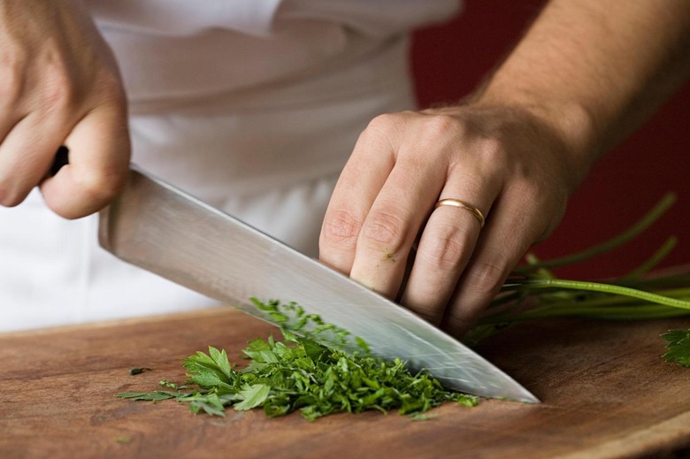 how to test german knife sharpness
