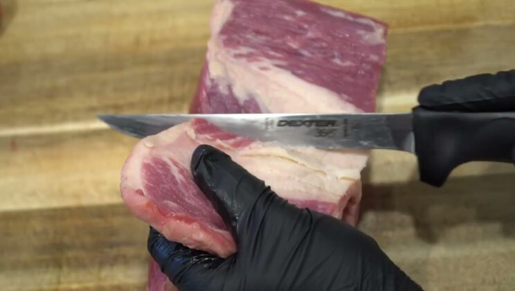 Boning Knife for Professional Kitchens: A Detailed Guide