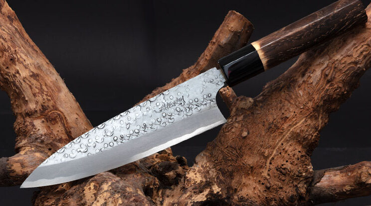 Knife Grinding After Forging: Shaping the Edge
