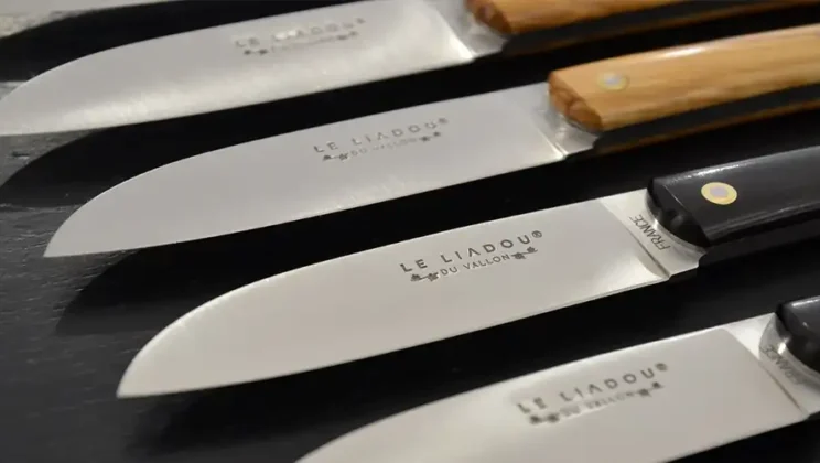 How to Identify a Luxury Knife: Tips for Collectors and Chefs